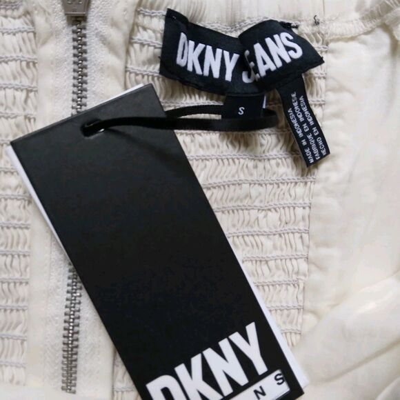 DKNY Milkmaid Style Cottage Core Ivory Peasant Blouse Puff Sleeve Womens Small - Picture 7 of 11